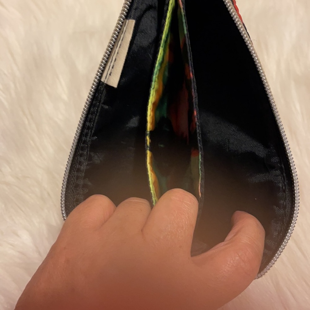 KESTREL COSMETICS BAG - Picture 3 of 4